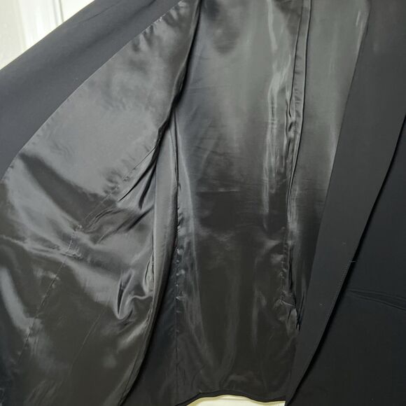 Talbots Woman Two Button Blazer Jacket 20W Black Capsule Minimalist - Picture 9 of 9